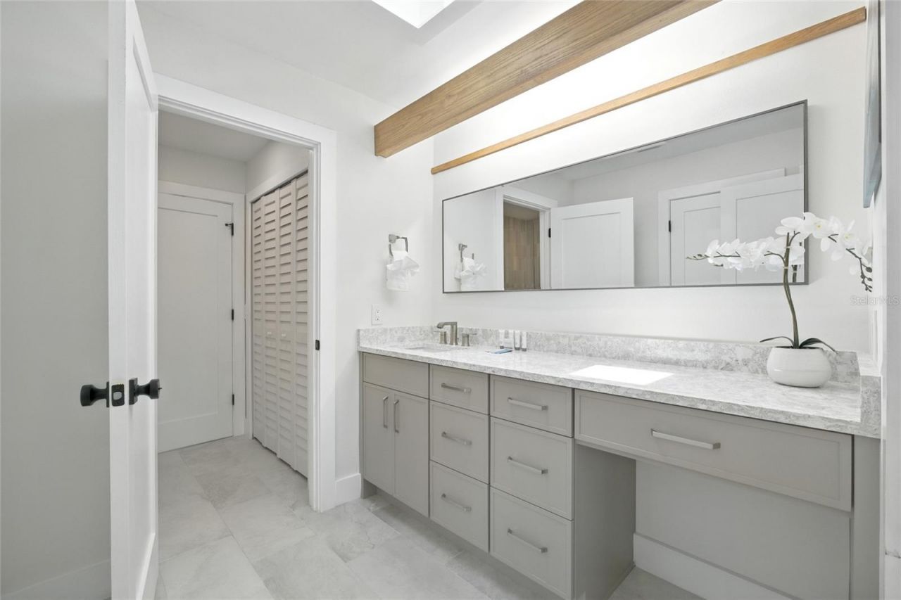 405 28th Street, Holmes Beach, FL 34217 Photo