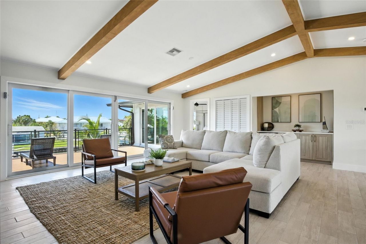 405 28th Street, Holmes Beach, FL 34217 Photo