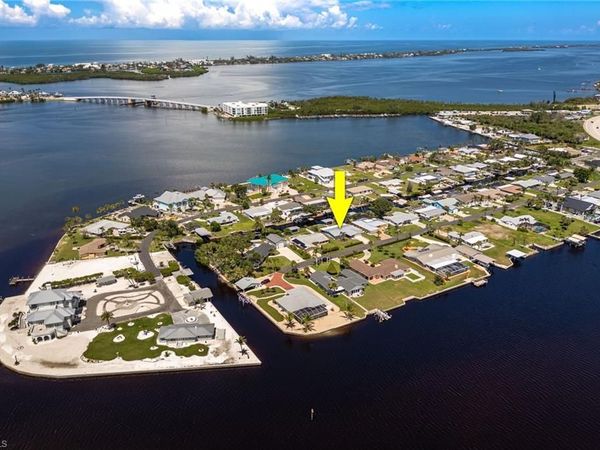 1464 Deer Creek DR, ENGLEWOOD, FL 34223
