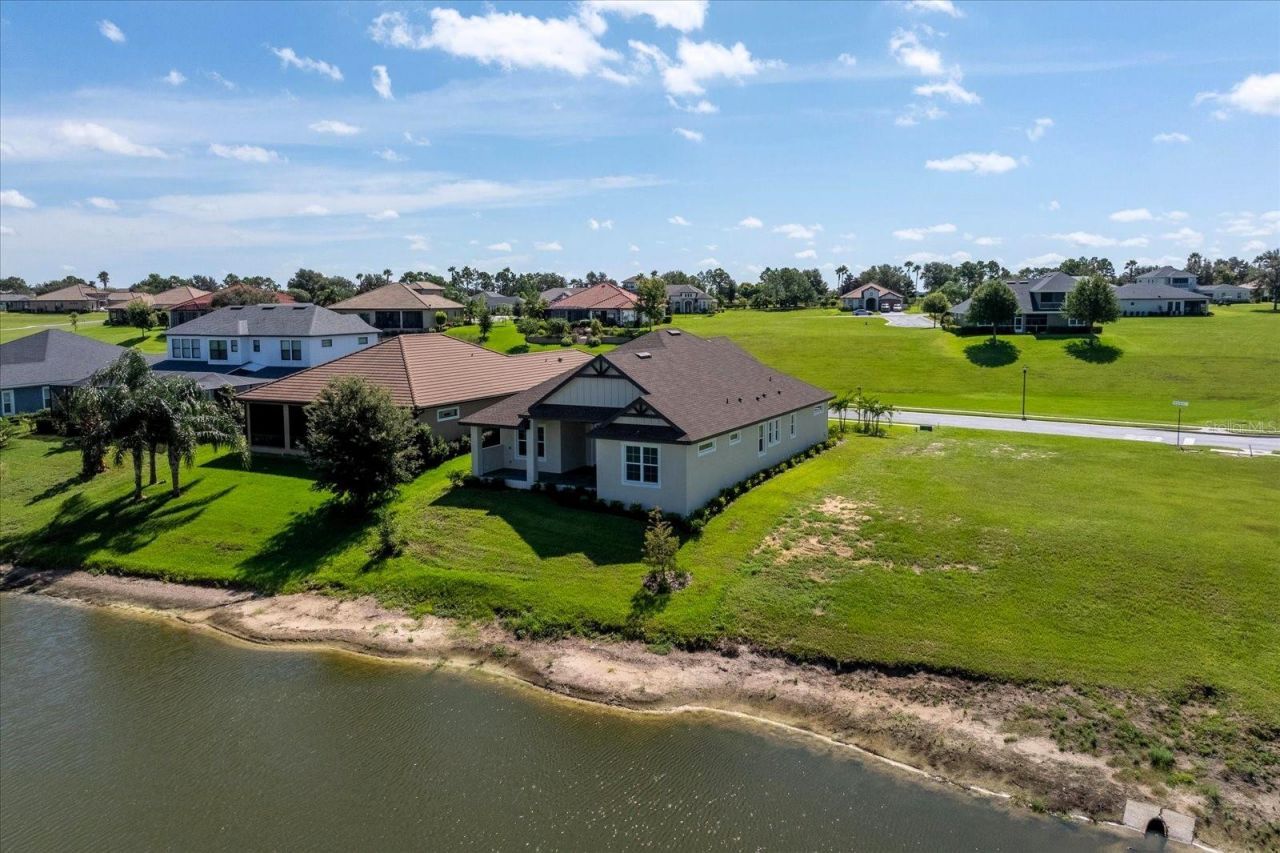 559 Waterfern Trail Drive, Auburndale, FL 33823 Photo