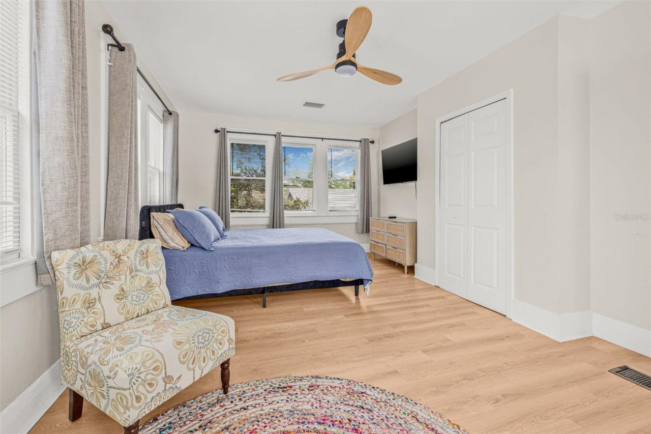 1207 E 17th Avenue, Tampa, FL 33605 Photo
