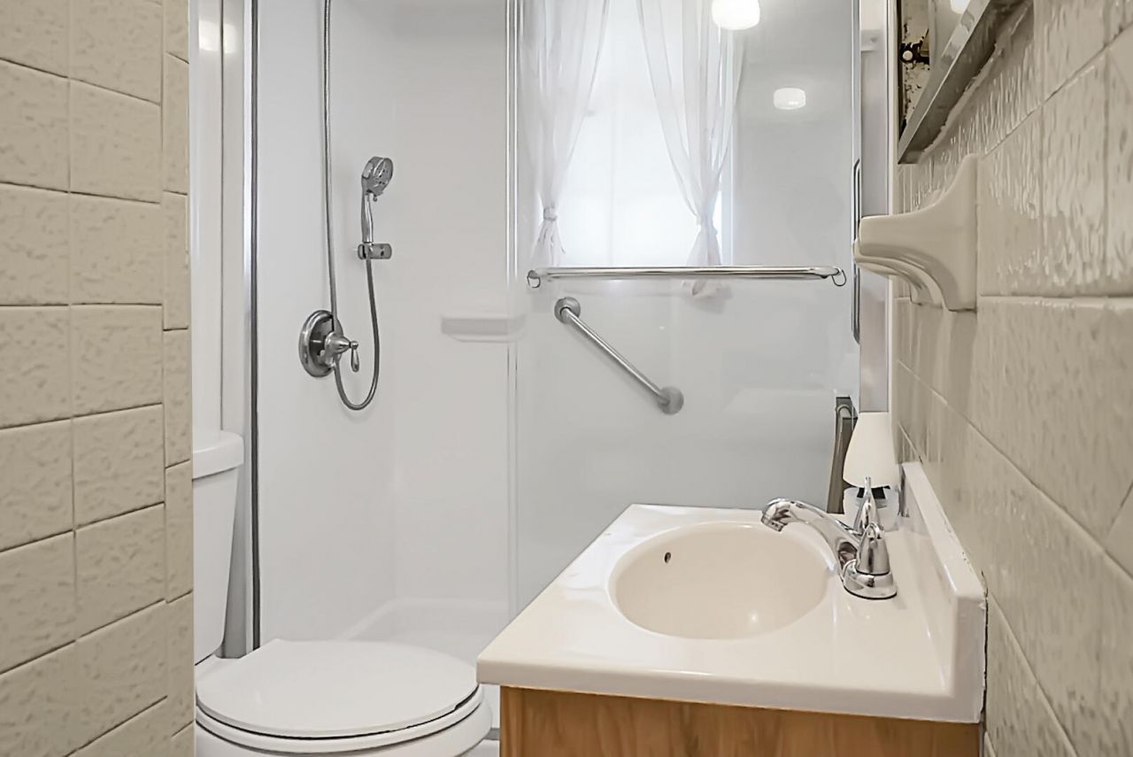 174 Roosevelt Drive Photo 29