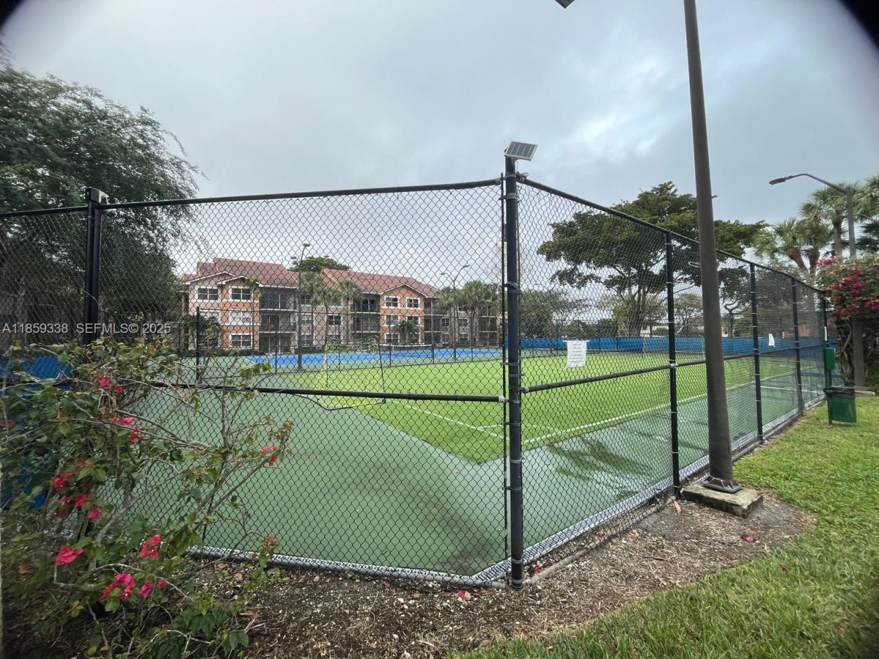 8821 Wiles Rd, Unit 203, Coral Springs, FL 33067 Photo