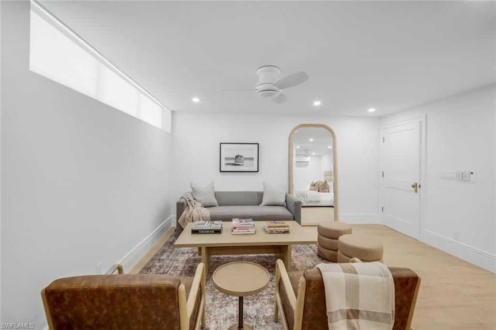 4041 Gulf Shore Blvd N, Unit 109, Naples, FL 34103 Photo