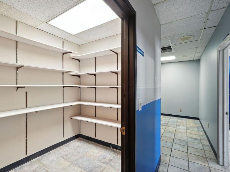 2244 S Hamilton Road, Unit 2244-101/1, Columbus, OH 43232 Photo 10