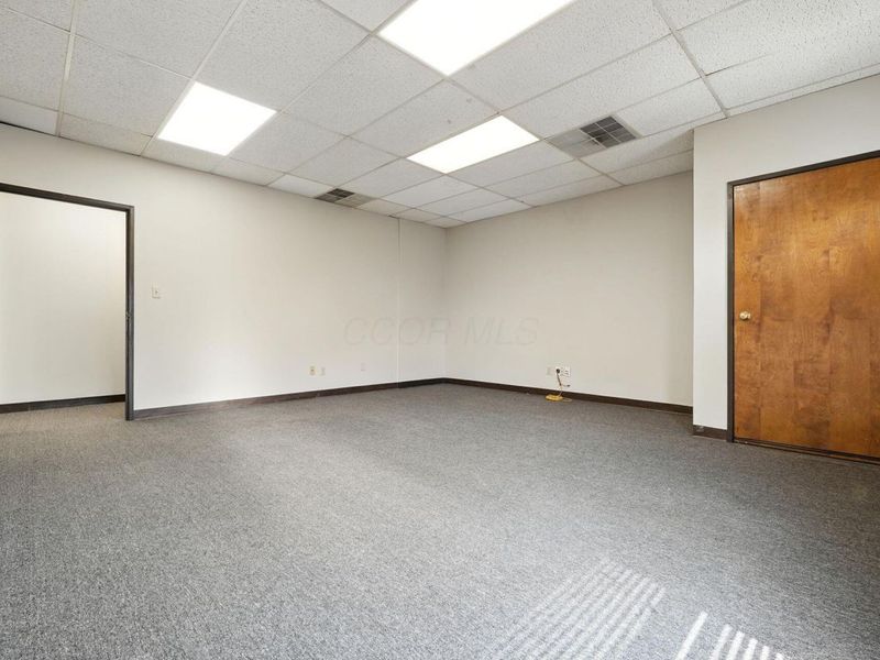 2244 S Hamilton Road, Unit 2244-101/1, Columbus, OH 43232 Photo 13