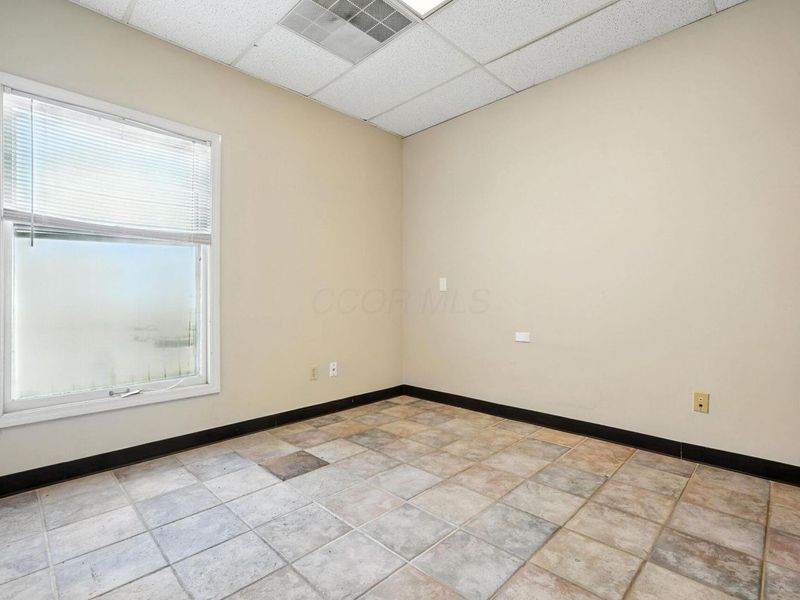 2244 S Hamilton Road, Unit 2244-101/1, Columbus, OH 43232 Photo 21