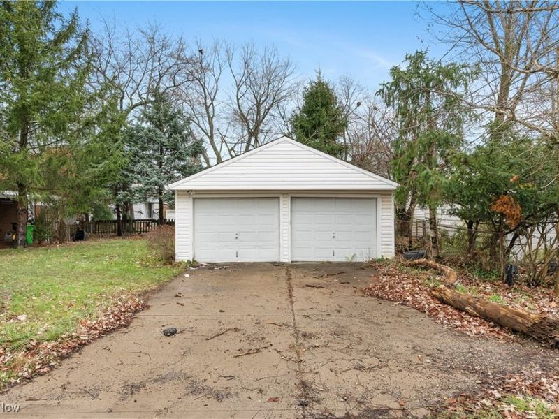 11206 Park Heights Avenue, Garfield Heights, OH 44125 Photo 11