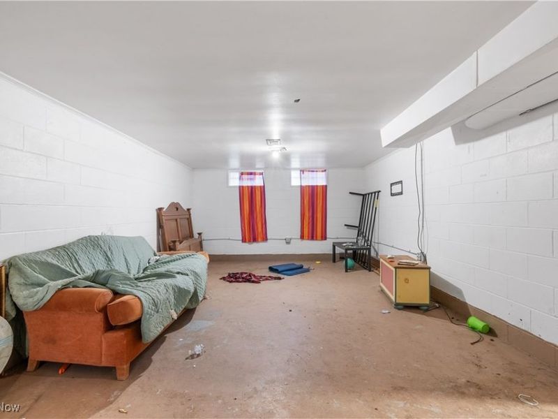 11206 Park Heights Avenue, Garfield Heights, OH 44125 Photo 8