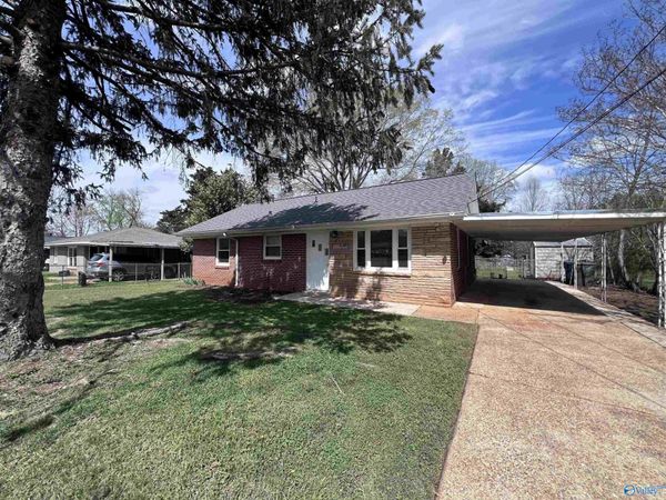 3512 Bluegrass Road SW, Huntsville, AL 35805