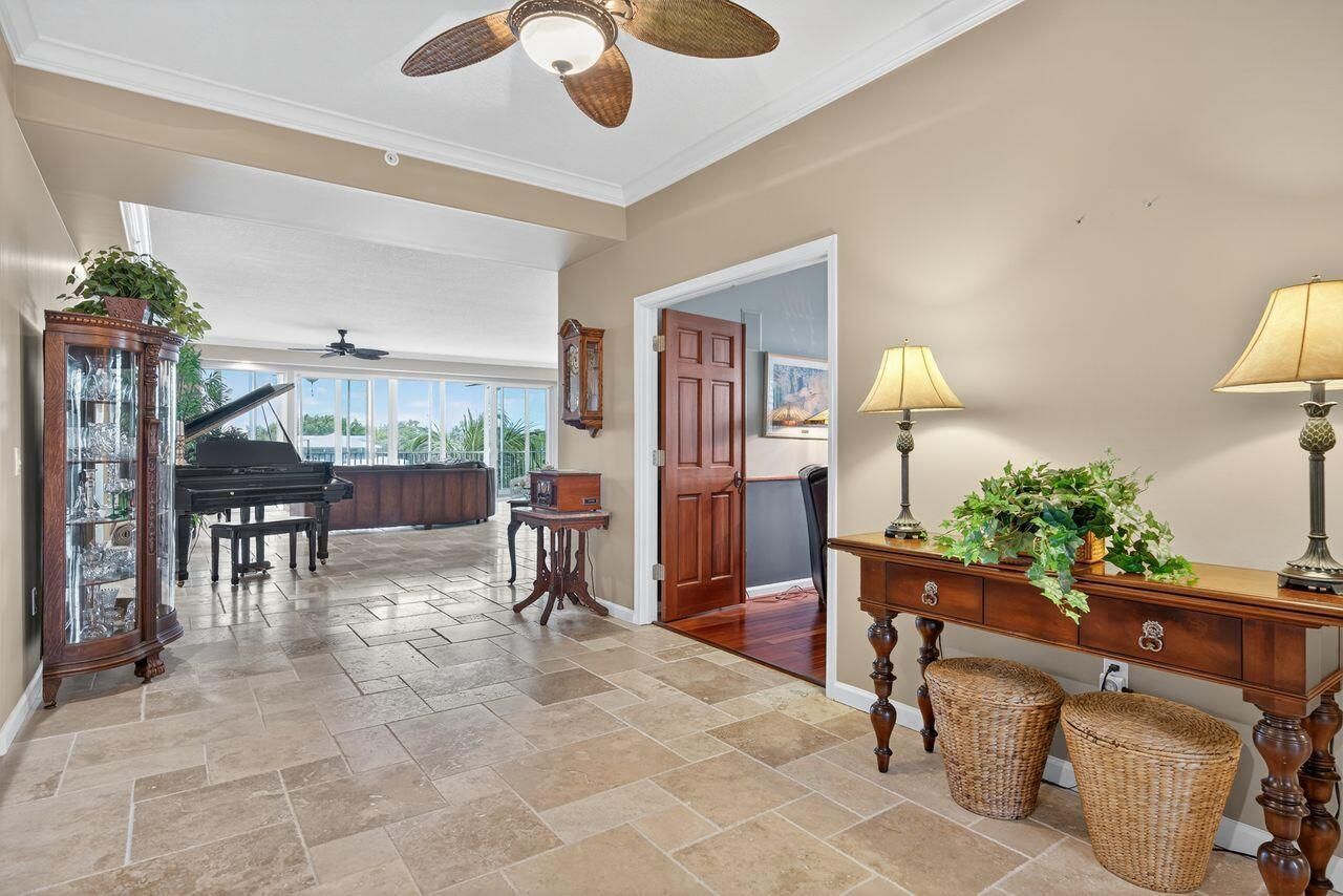 1160 SW Chapman Way, Unit 204, Palm City, FL 34990 Photo