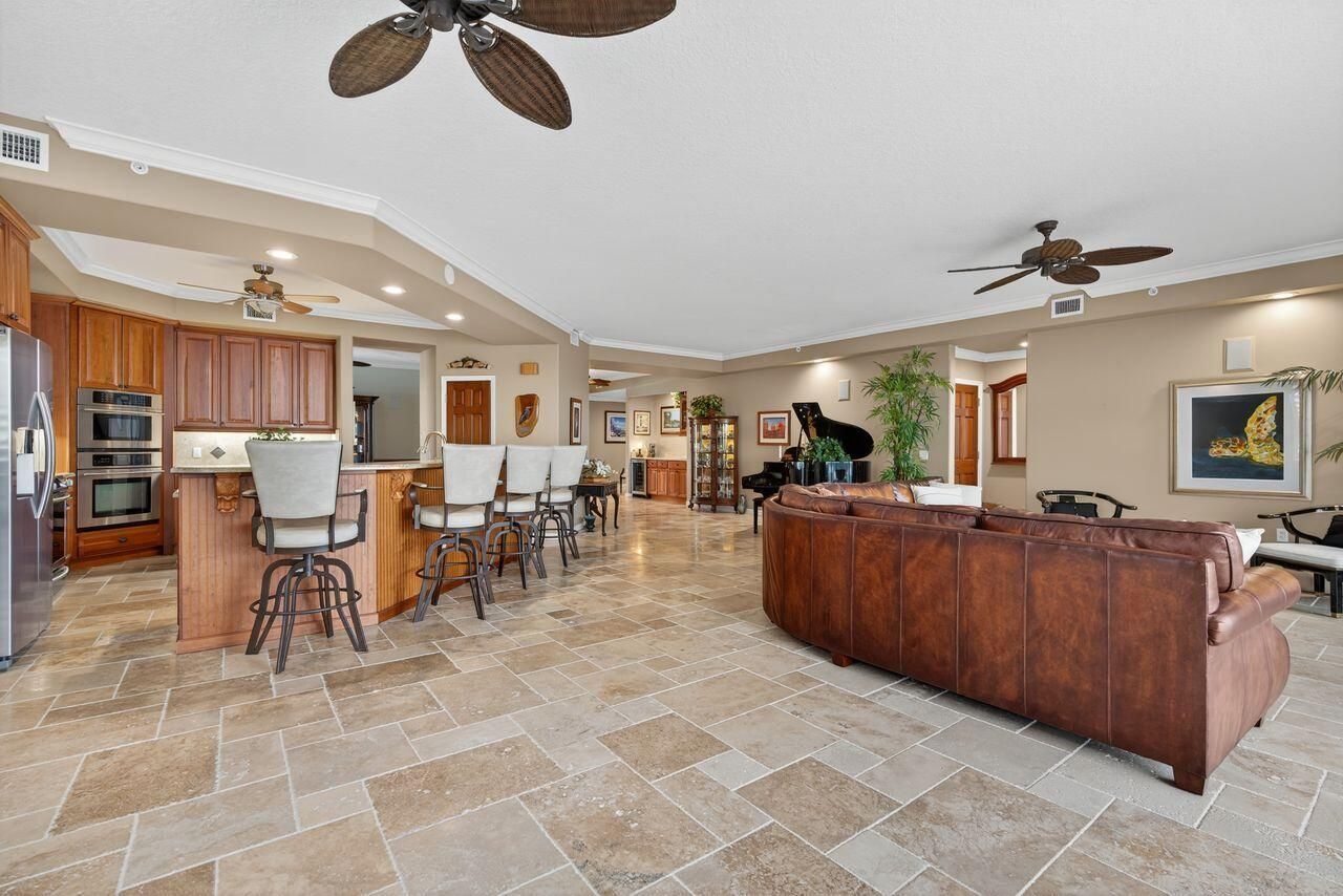 1160 SW Chapman Way, Unit 204, Palm City, FL 34990 Photo