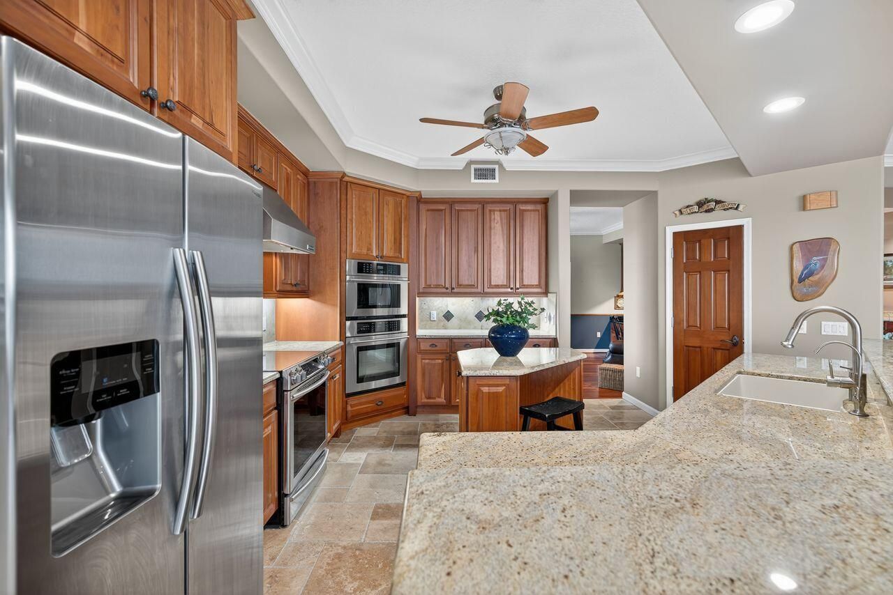 1160 SW Chapman Way, Unit 204, Palm City, FL 34990 Photo