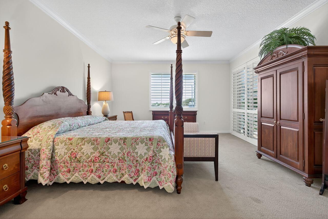 1160 SW Chapman Way, Unit 204, Palm City, FL 34990 Photo