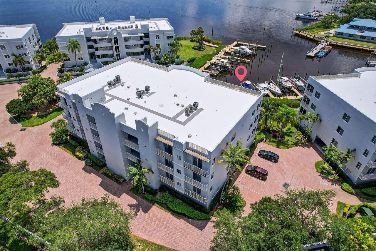 1160 SW Chapman Way, Unit 204, Palm City, FL 34990 Photo