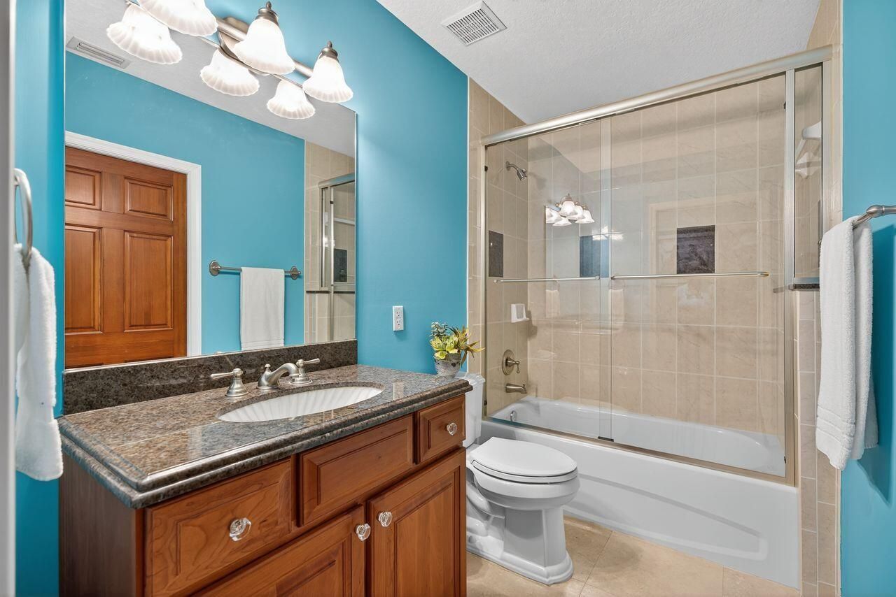 1160 SW Chapman Way, Unit 204, Palm City, FL 34990 Photo