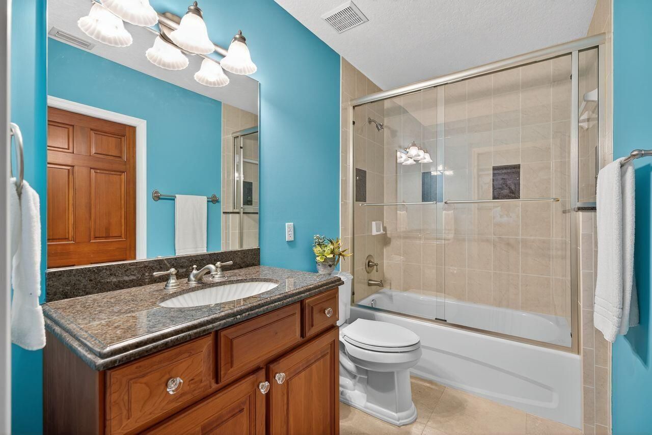 1160 SW Chapman Way, Unit 204, Palm City, FL 34990 Photo