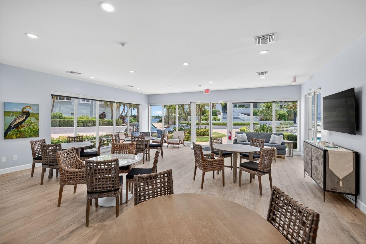 1160 SW Chapman Way, Unit 204, Palm City, FL 34990 Photo