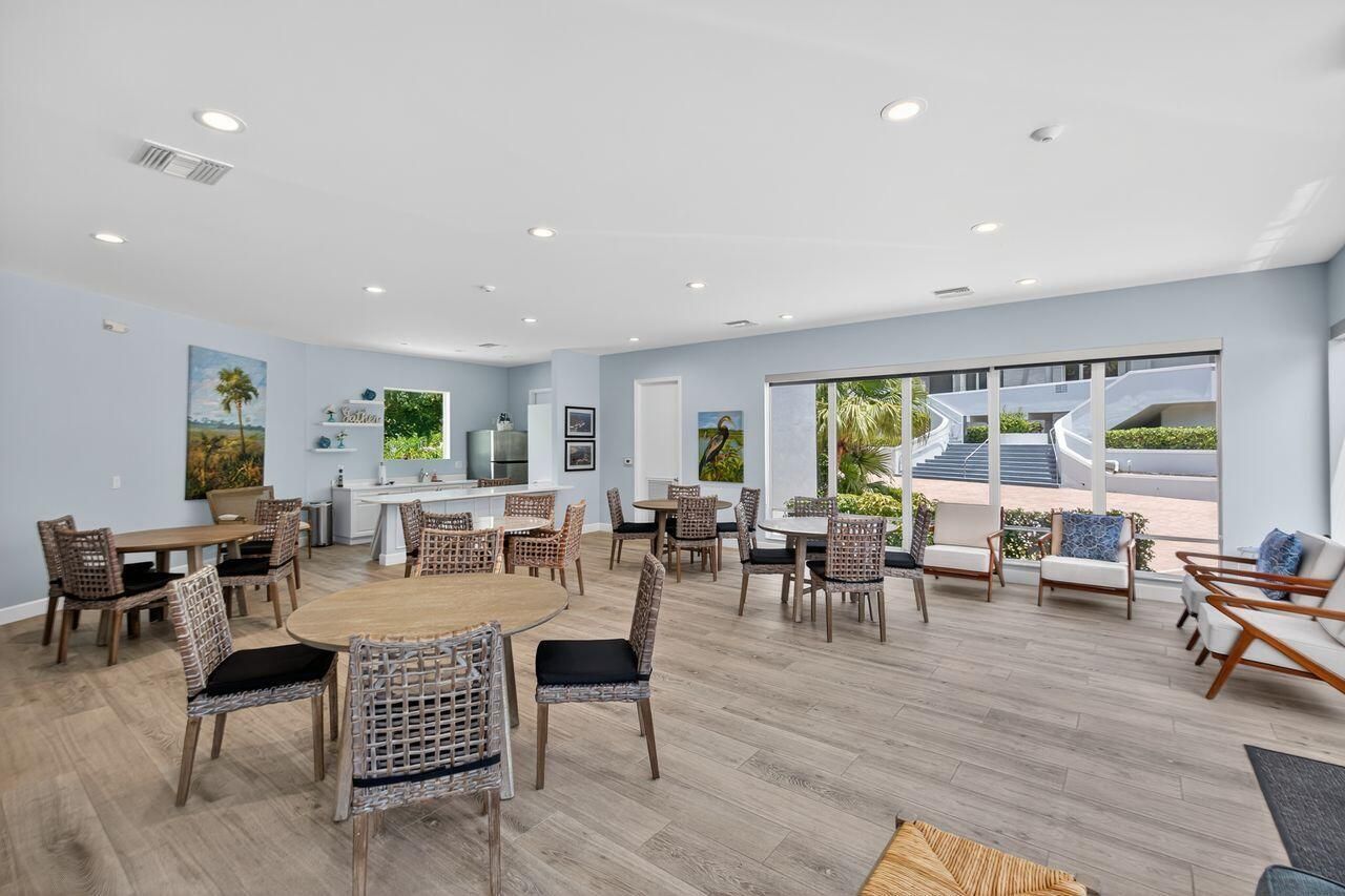 1160 SW Chapman Way, Unit 204, Palm City, FL 34990 Photo