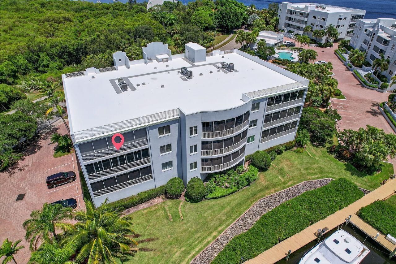 1160 SW Chapman Way, Unit 204, Palm City, FL 34990 Photo