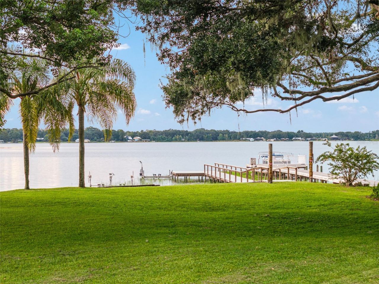 10745 SE Sunset Harbor Road, Summerfield, FL 34491 Photo