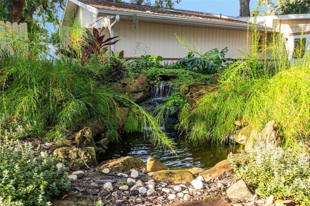 10745 SE Sunset Harbor Road, Summerfield, FL 34491 Photo