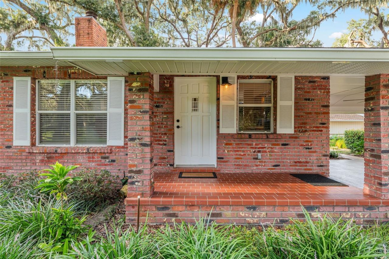 10745 SE Sunset Harbor Road, Summerfield, FL 34491 Photo