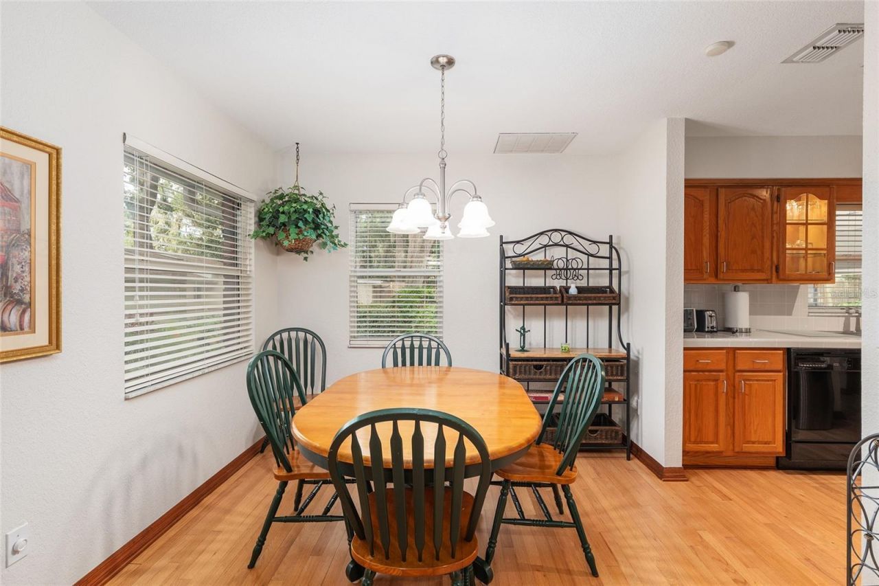 10745 SE Sunset Harbor Road, Summerfield, FL 34491 Photo