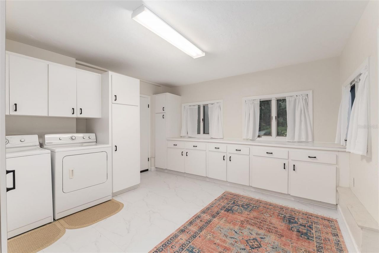 10745 SE Sunset Harbor Road, Summerfield, FL 34491 Photo