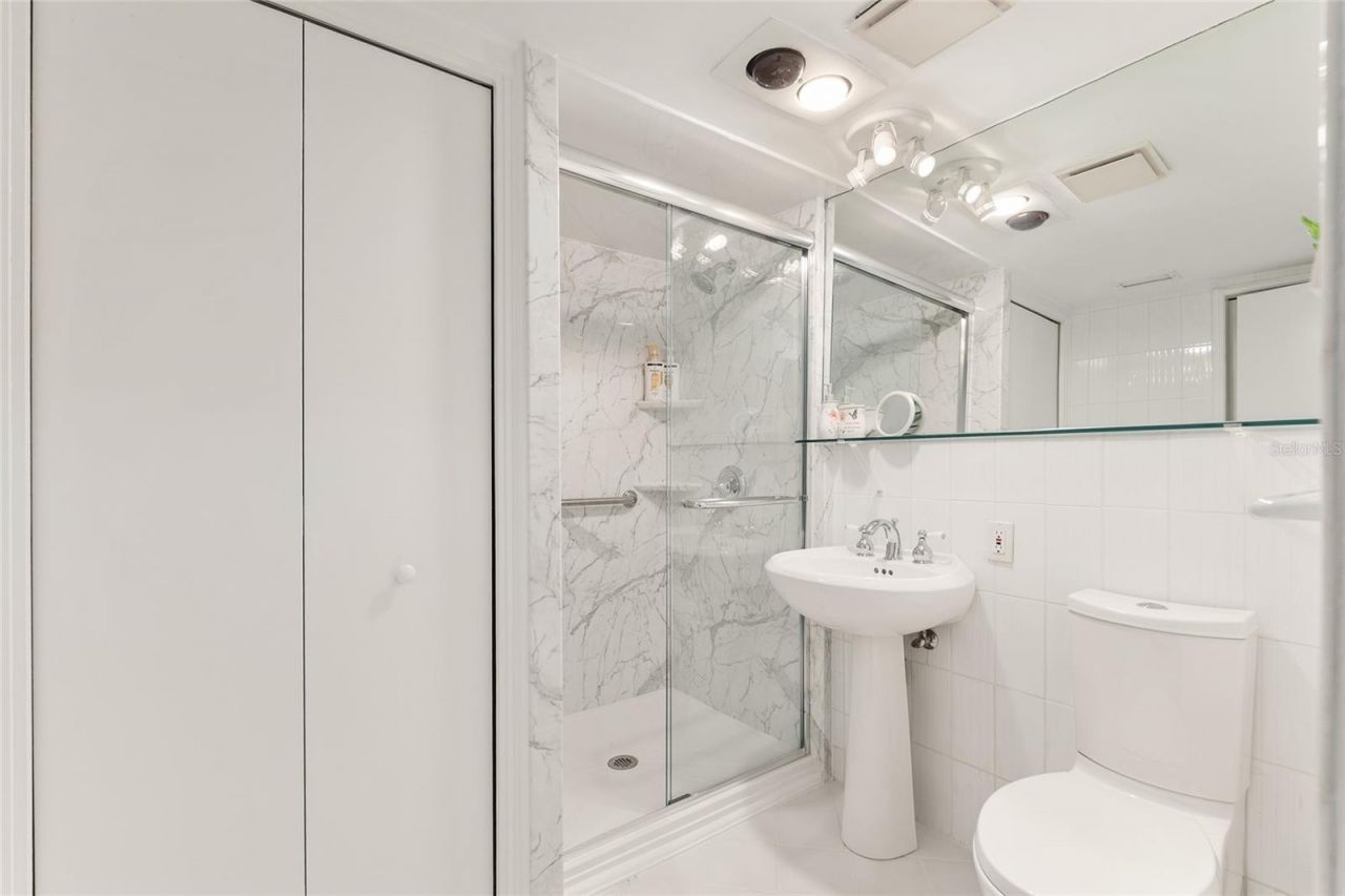 10745 SE Sunset Harbor Road, Summerfield, FL 34491 Photo