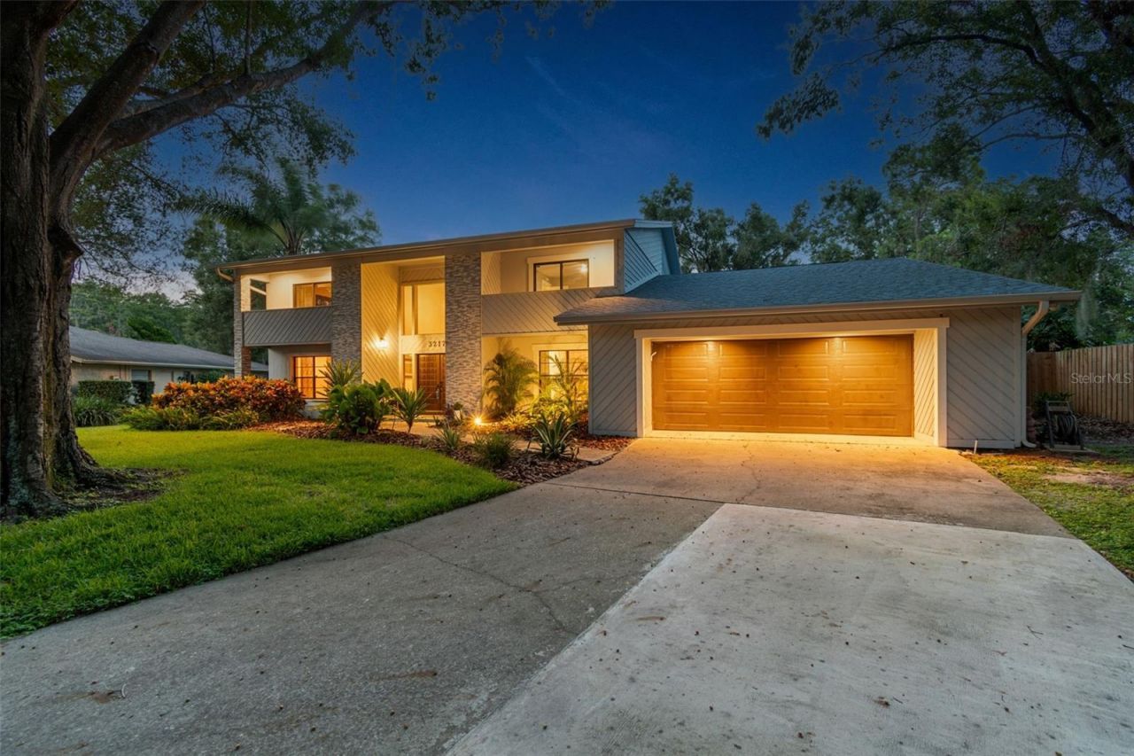 3217 Stoneybrook Lane, Tampa, FL 33618 Photo