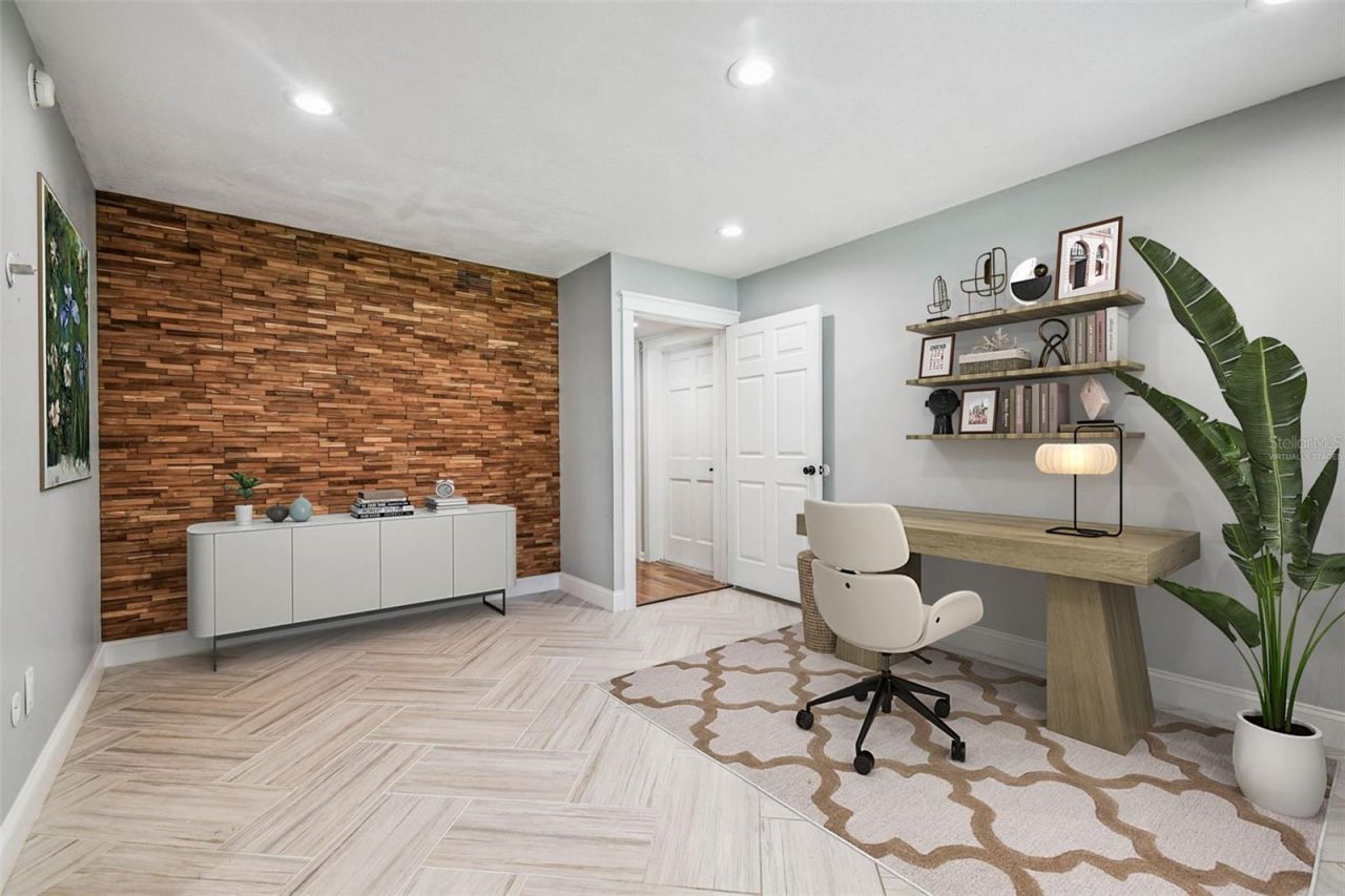 3217 Stoneybrook Lane, Tampa, FL 33618 Photo