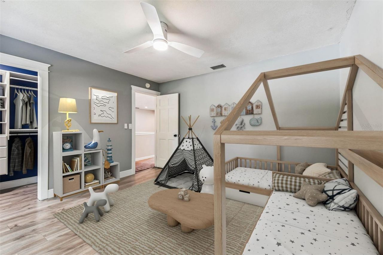 3217 Stoneybrook Lane, Tampa, FL 33618 Photo