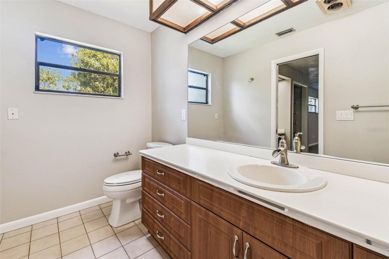 3217 Stoneybrook Lane, Tampa, FL 33618 Photo