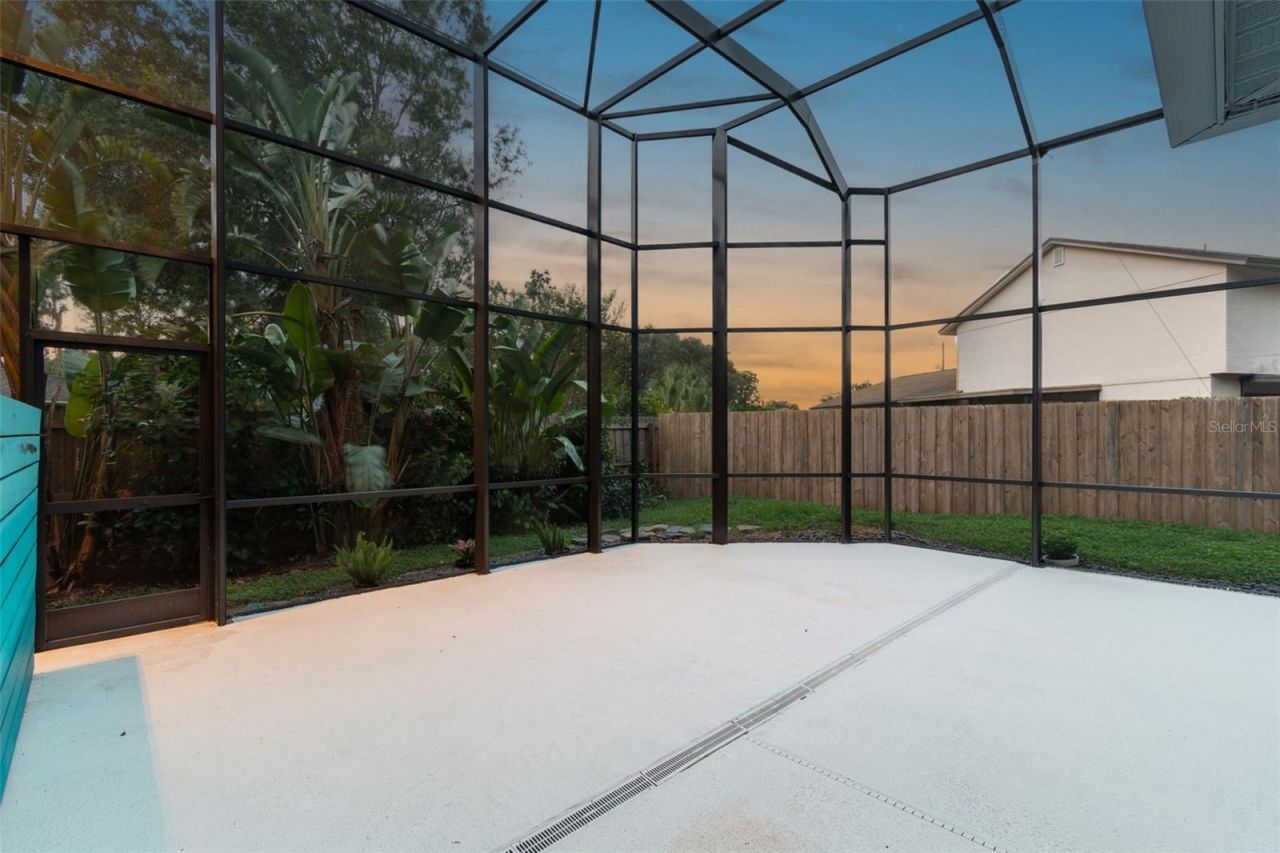 3217 Stoneybrook Lane, Tampa, FL 33618 Photo