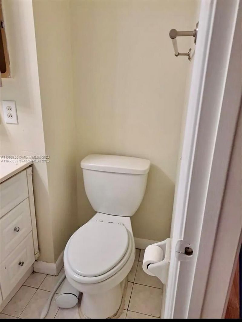 9317 NW 1st Ct, Unit 105, Pembroke Pines, FL 33024 Photo