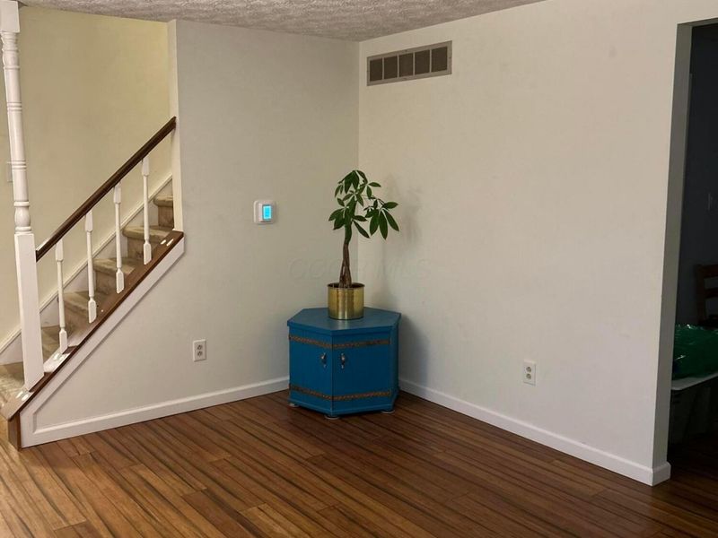 6802 Chesley Road, Dublin, OH 43017 Photo 5