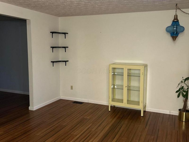 6802 Chesley Road, Dublin, OH 43017 Photo 6