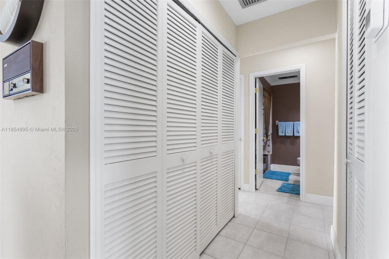 4210 SE 20th Pl, Unit A8, Cape Coral, FL 33904 Photo