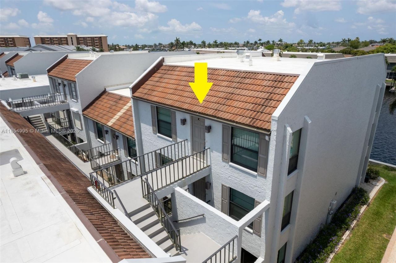 4210 SE 20th Pl, Unit A8, Cape Coral, FL 33904 Photo