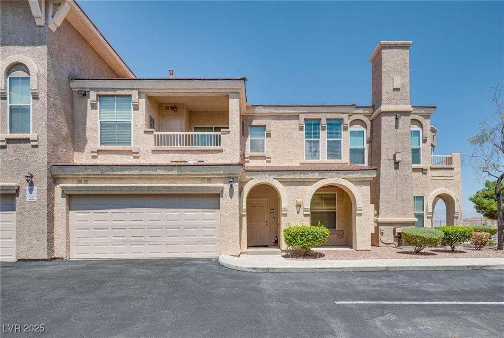 10550 W Alexander Road, Unit 2040, Las Vegas, NV 89129 Main Photo