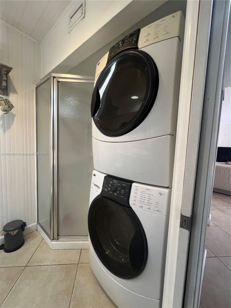 Please Call For Address, Unit 11B, Miami, FL 33185 Photo