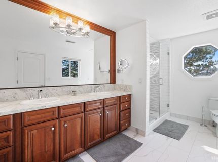 276 Beach Drive, South Lake Tahoe, CA 96150 Photo