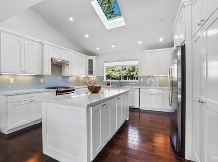 276 Beach Drive, South Lake Tahoe, CA 96150 Photo