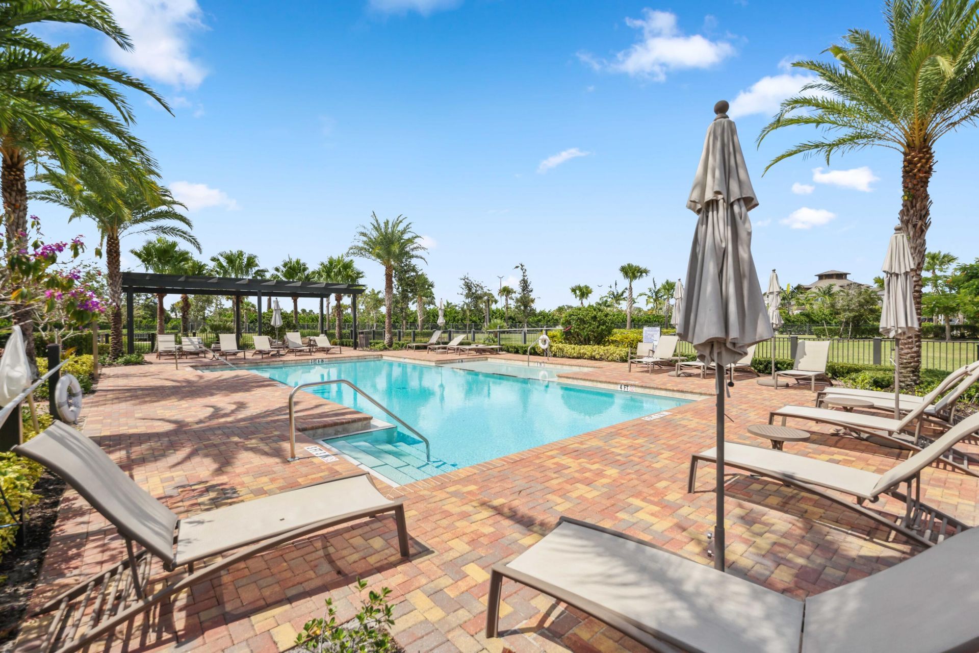 9191 Balsamo Drive, Palm Beach Gardens, FL 33412 Photo