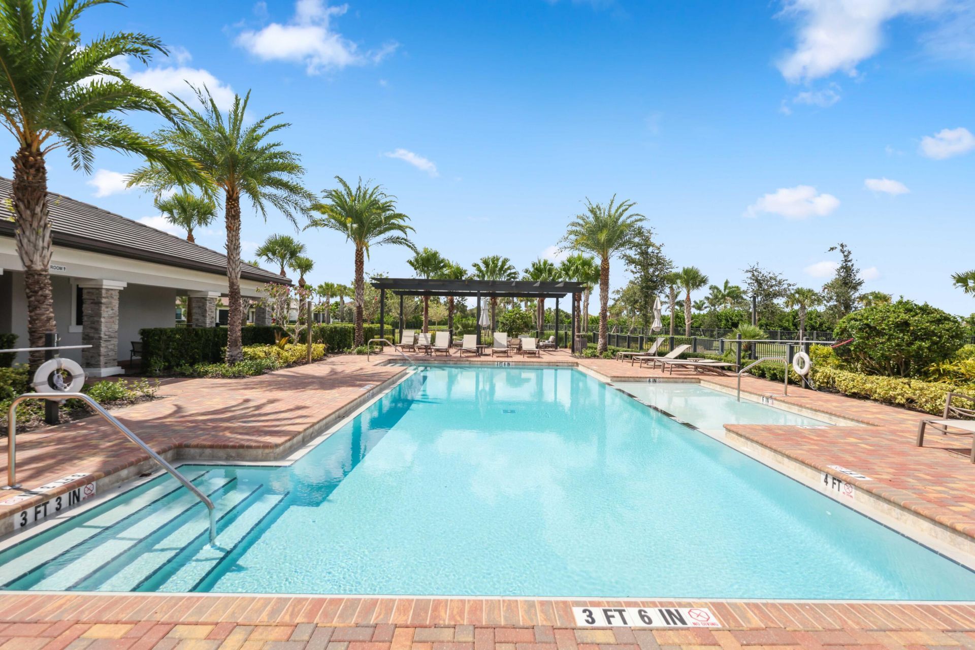 9191 Balsamo Drive, Palm Beach Gardens, FL 33412 Photo