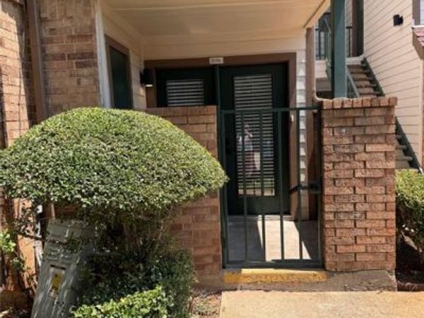 2305 Basil Drive, Unit D108, Arlington, TX 76006