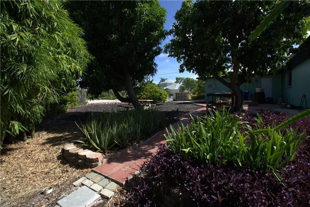 5043 Genesee Pkwy, Bokeelia, FL 33922 Photo