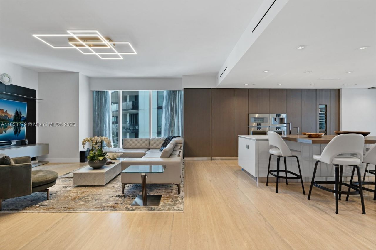 18501 Collins Ave, Unit 1401/02, Sunny Isles Beach, FL 33160 Photo