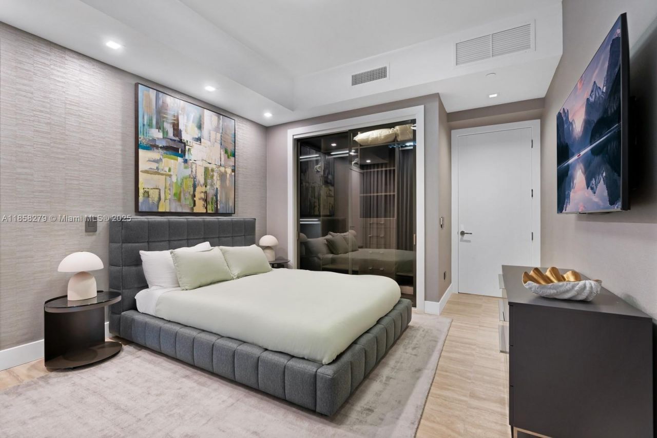 18501 Collins Ave, Unit 1401/02, Sunny Isles Beach, FL 33160 Photo